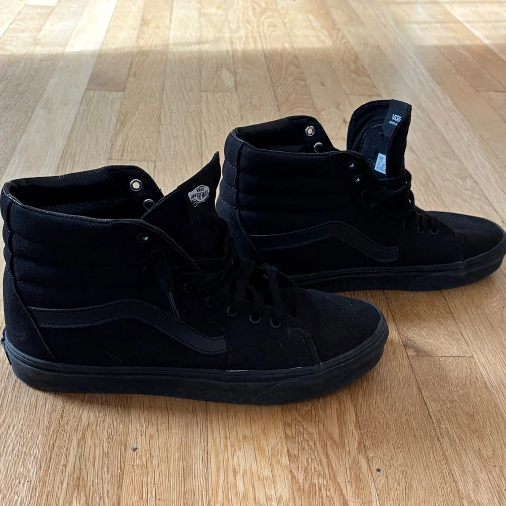 Vans Black High-Top Sneakers - Picture 4 of 8